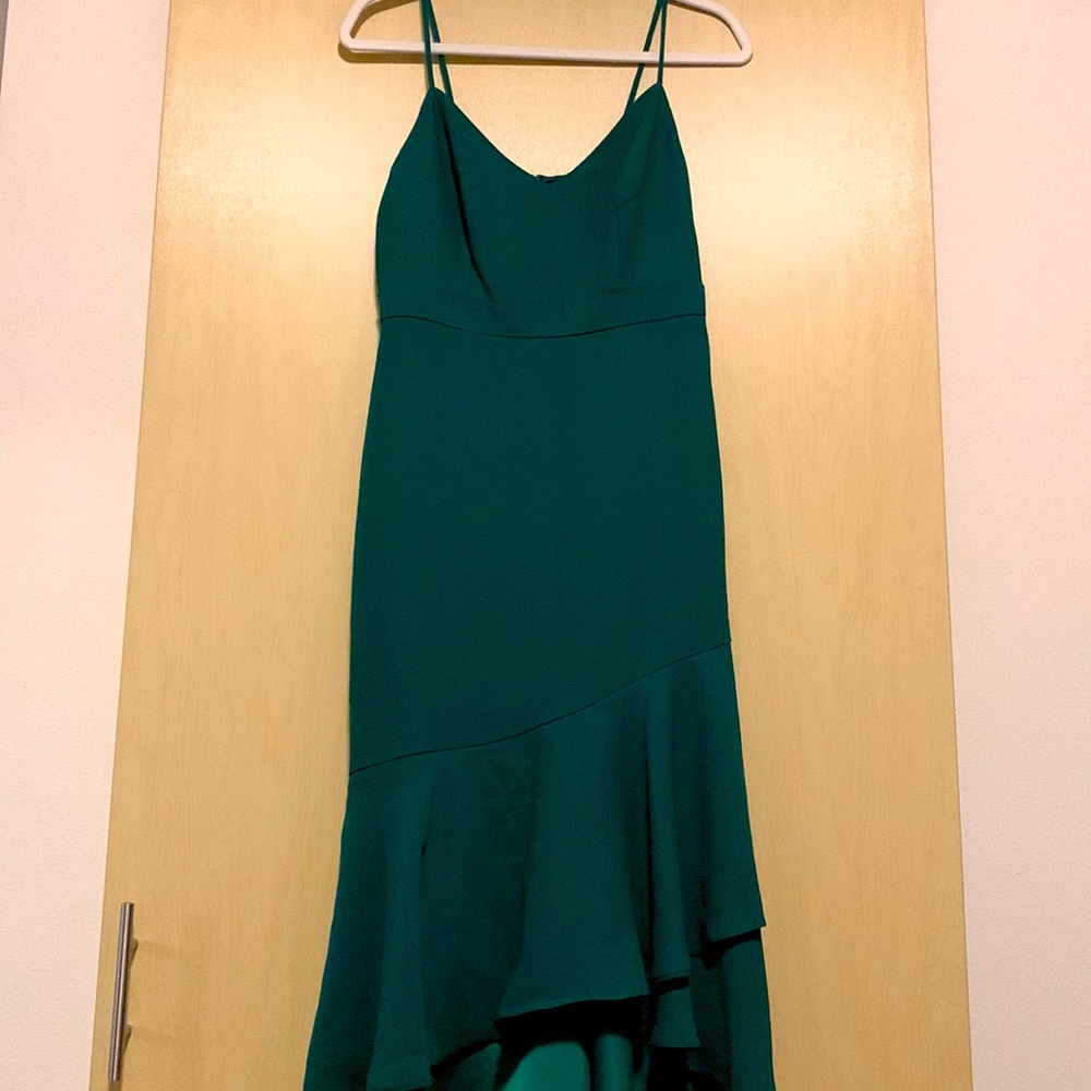 NWT Banana Republic Sweetheart MIDI with flounce hem